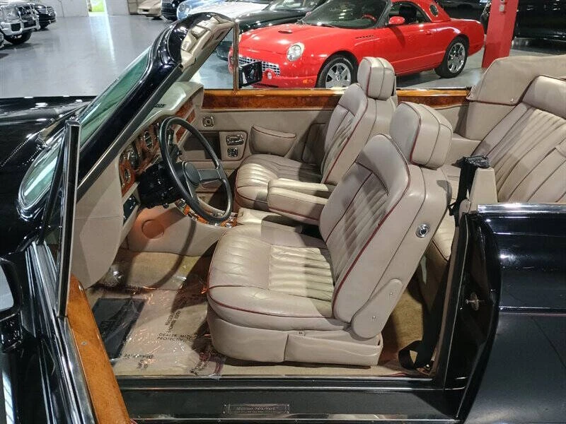 1988 Rolls-Royce Corniche Series II - Image 17 of 31