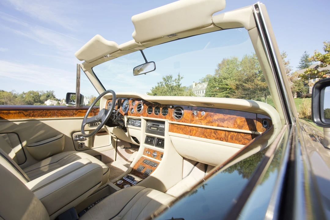 1988 Rolls-Royce Corniche Series II - Image 29 of 31