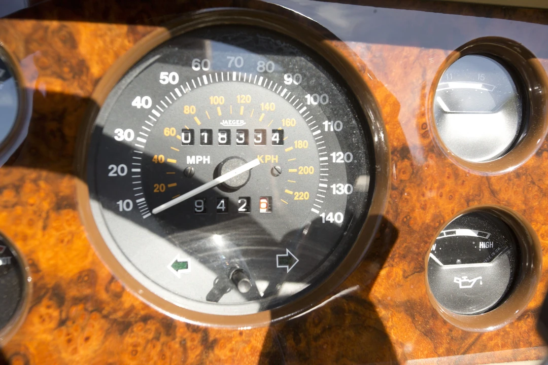 1988 Rolls-Royce Corniche Series II - Image 21 of 31