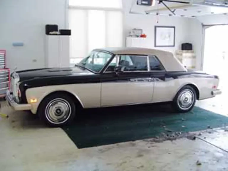 1988 Rolls-Royce Corniche Series II - Image 2 of 2