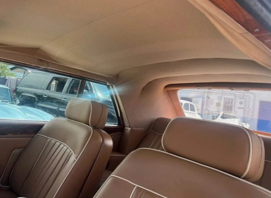 1988 Rolls-Royce Corniche Series II - Image 8 of 16