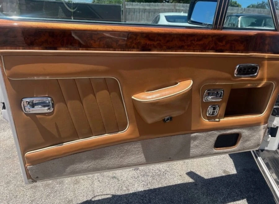 1988 Rolls-Royce Corniche Series II - Image 9 of 16