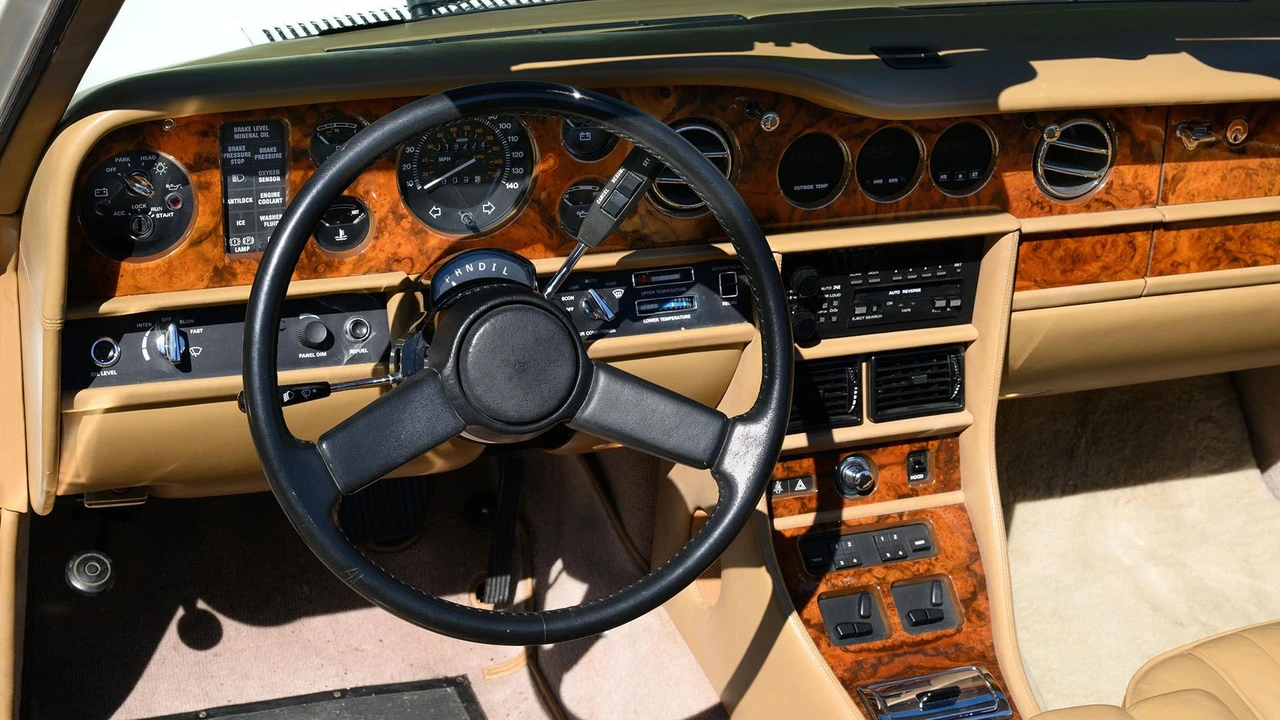 1988 Rolls-Royce Corniche Series II - Image 14 of 31
