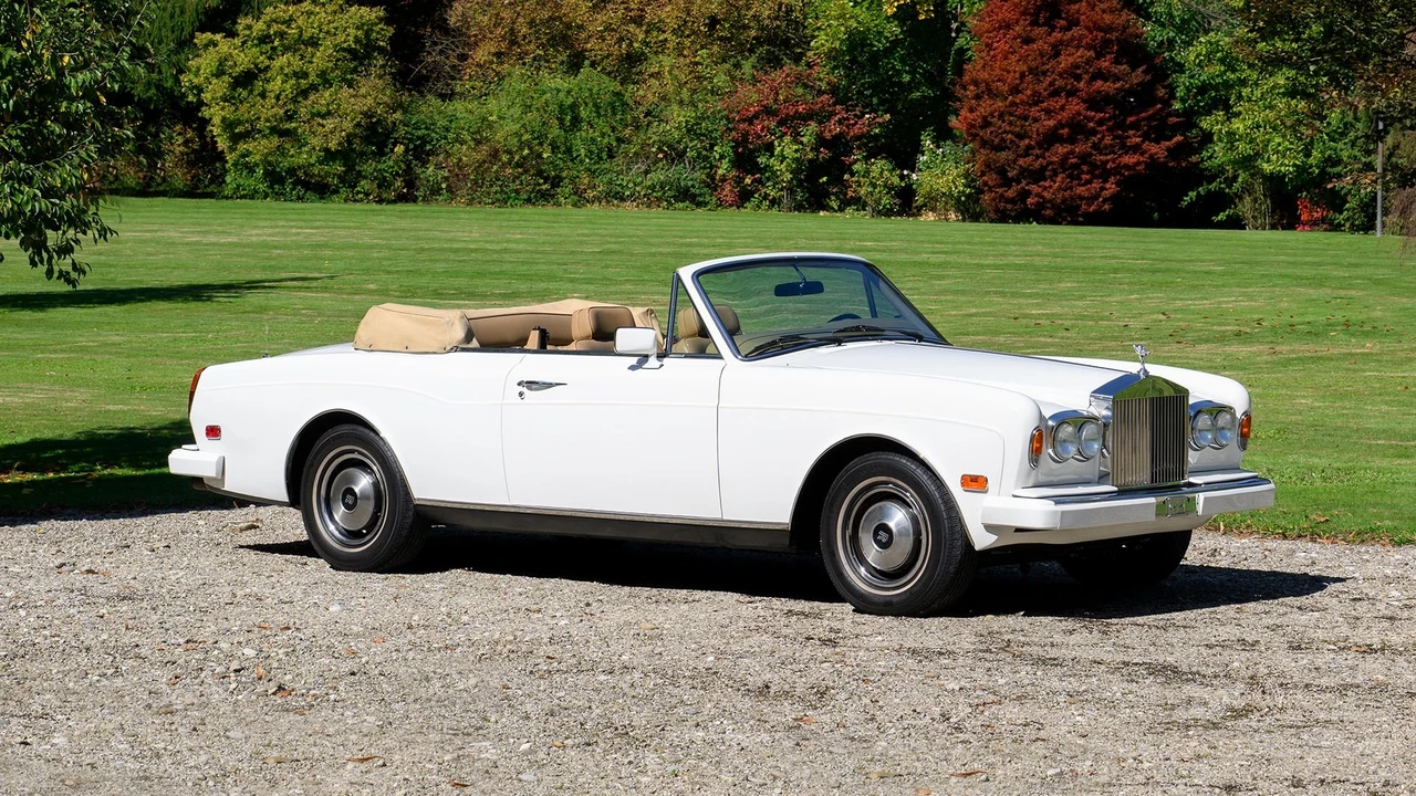 1988 Rolls-Royce Corniche Series II - Image 18 of 31