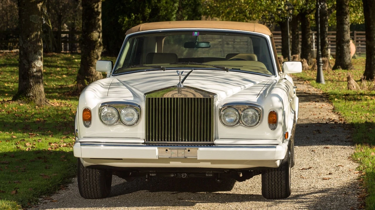 1988 Rolls-Royce Corniche Series II - Image 16 of 31