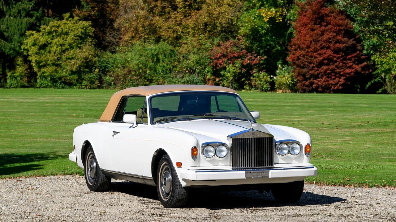 1988 Rolls-Royce Corniche Series II - Image 9 of 31