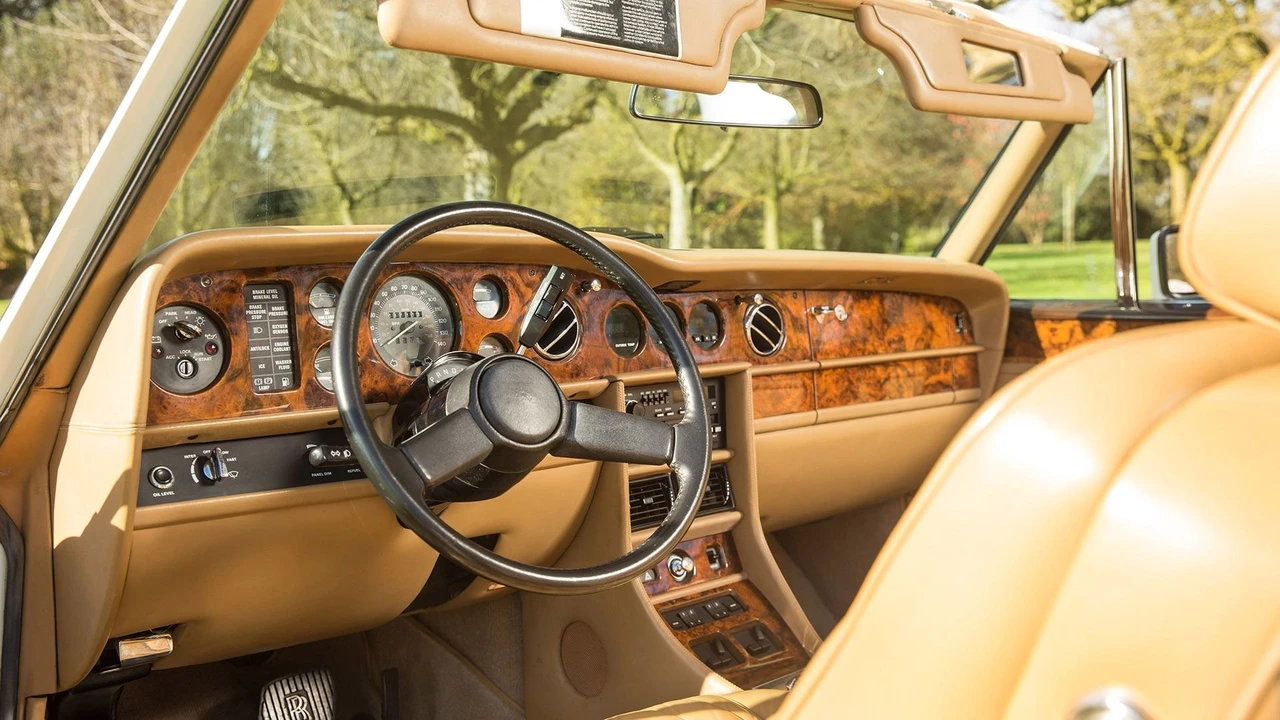 1988 Rolls-Royce Corniche Series II - Image 22 of 31