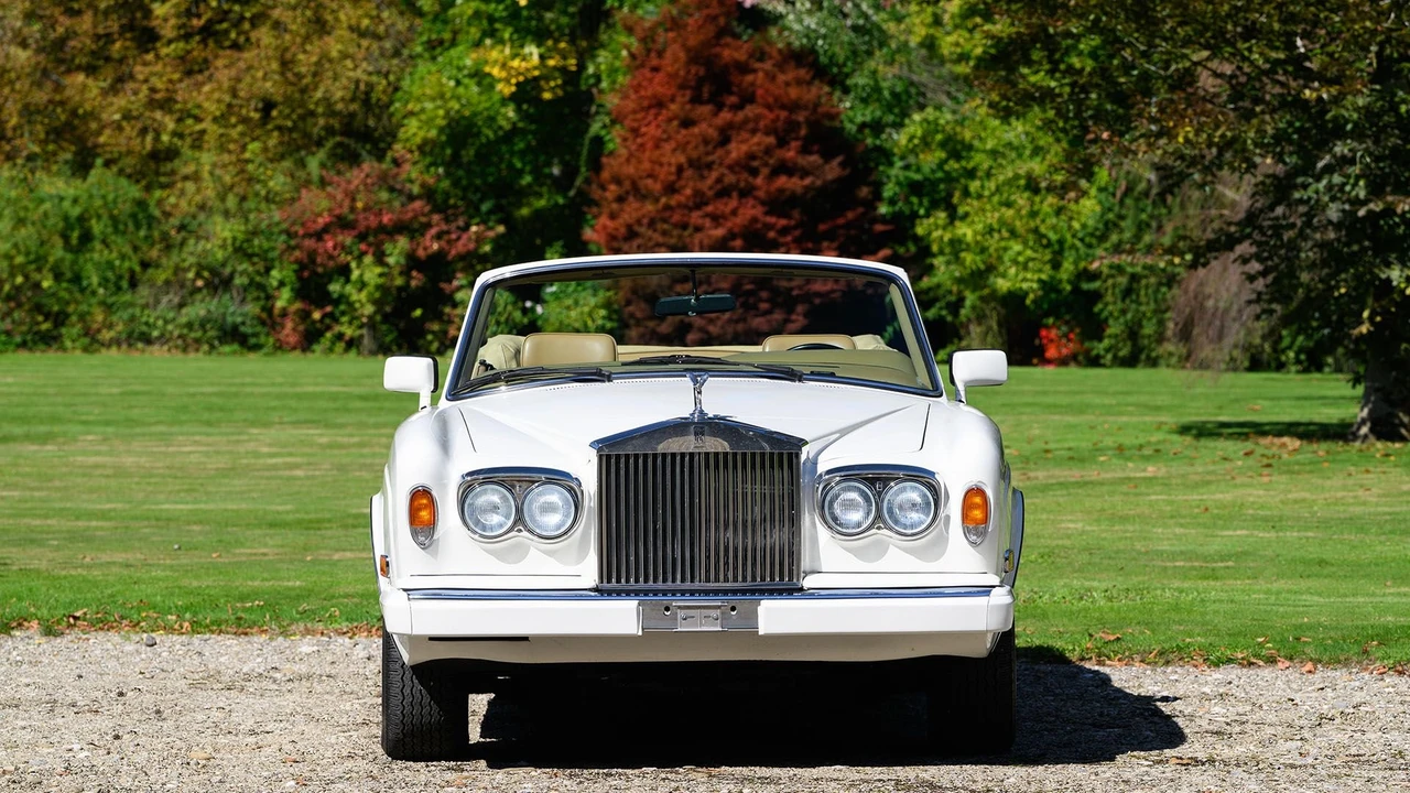 1988 Rolls-Royce Corniche Series II - Image 2 of 31