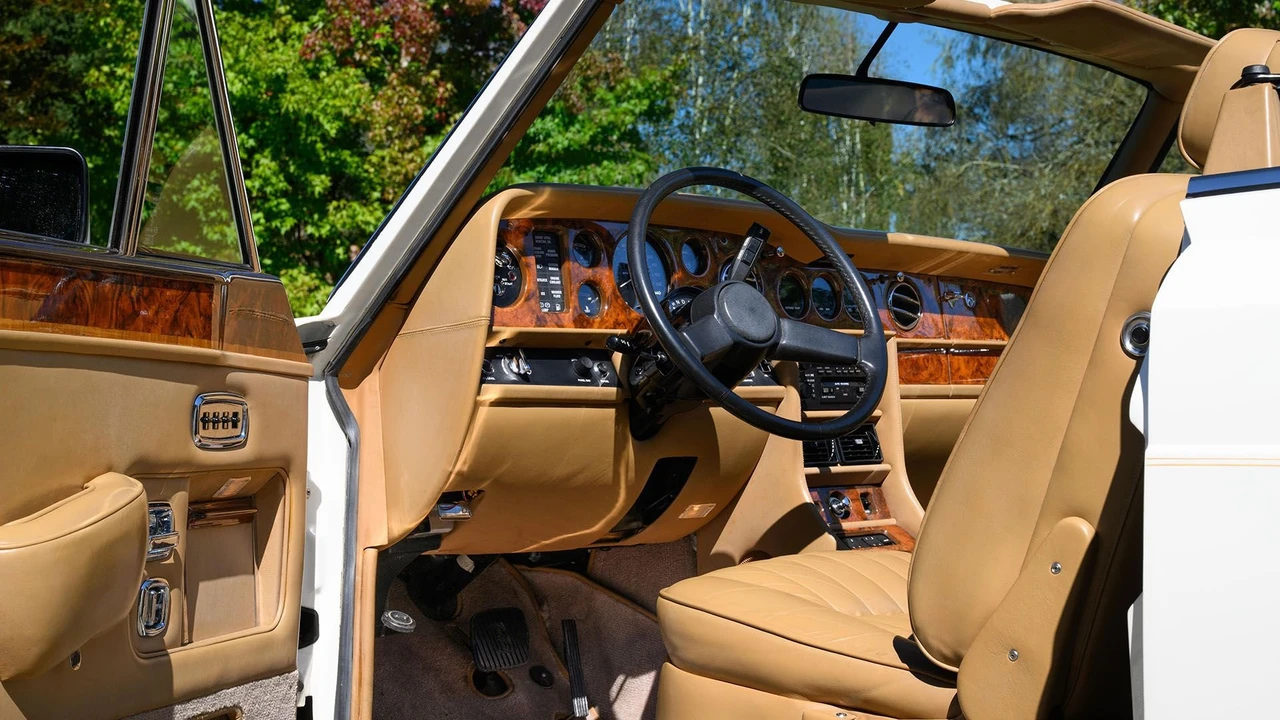 1988 Rolls-Royce Corniche Series II - Image 11 of 31