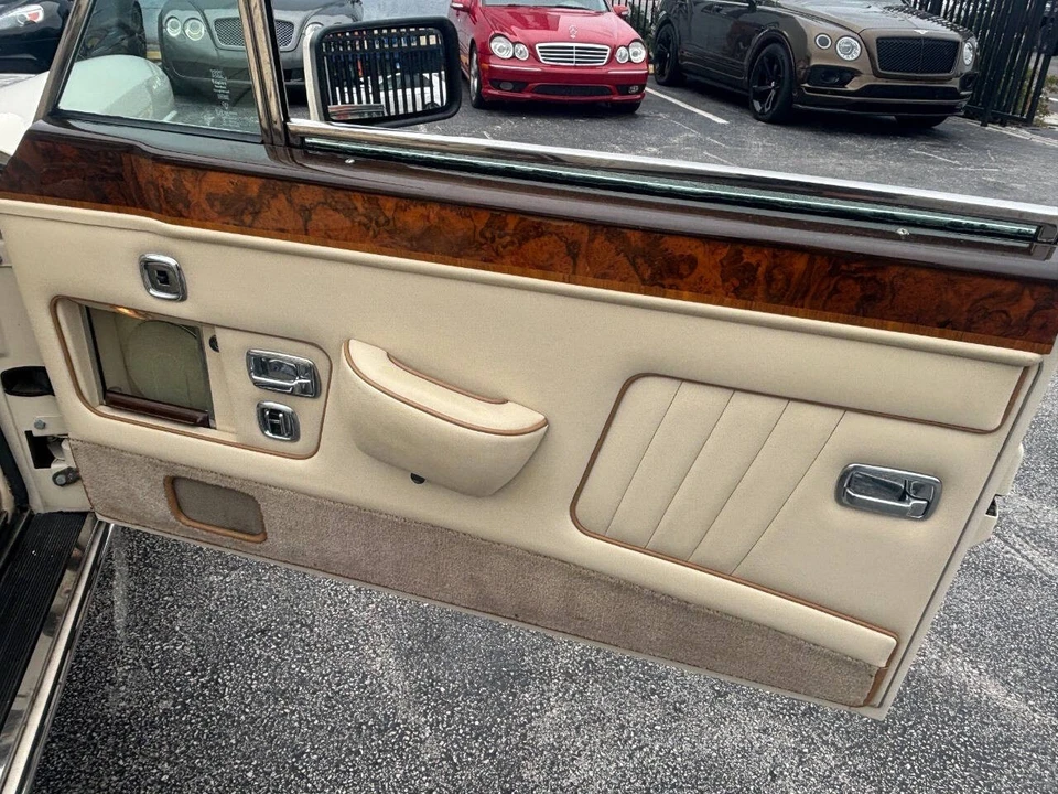 1988 Rolls-Royce Corniche - Image 12 of 20