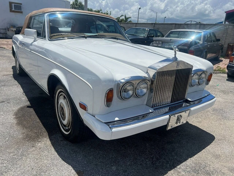 1988 Rolls-Royce Corniche Series II - Image 2 of 21