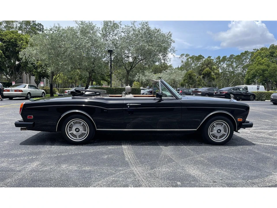 1988 Rolls-Royce Corniche Series II - Image 9 of 31