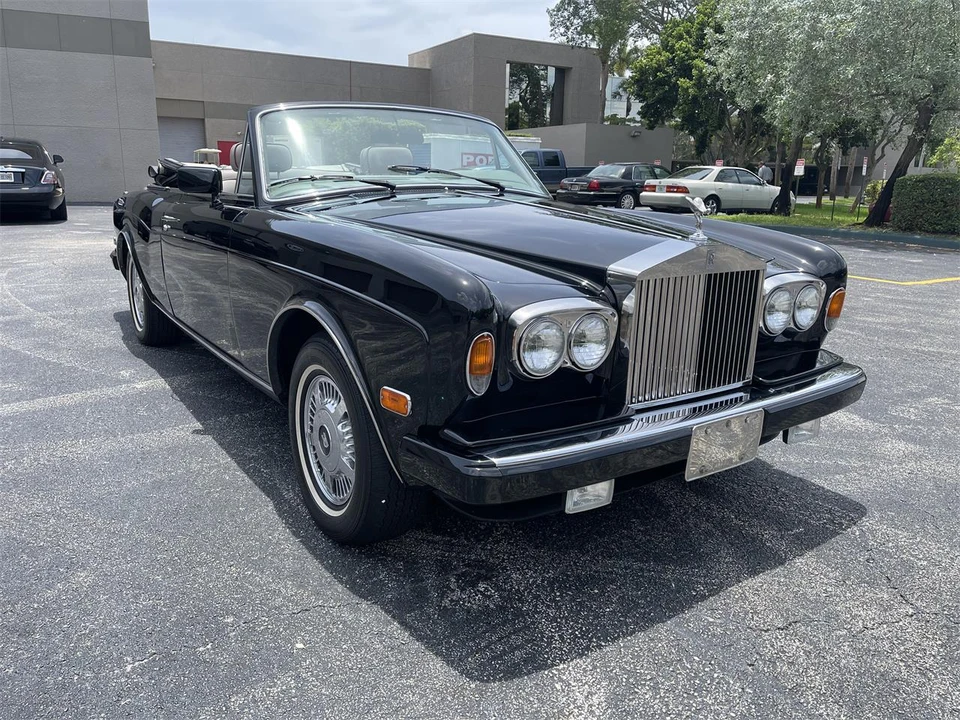 1988 Rolls-Royce Corniche Series II - Image 10 of 31