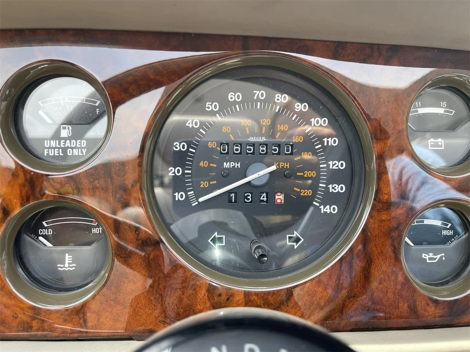 1988 Rolls-Royce Corniche Series II - Image 17 of 31