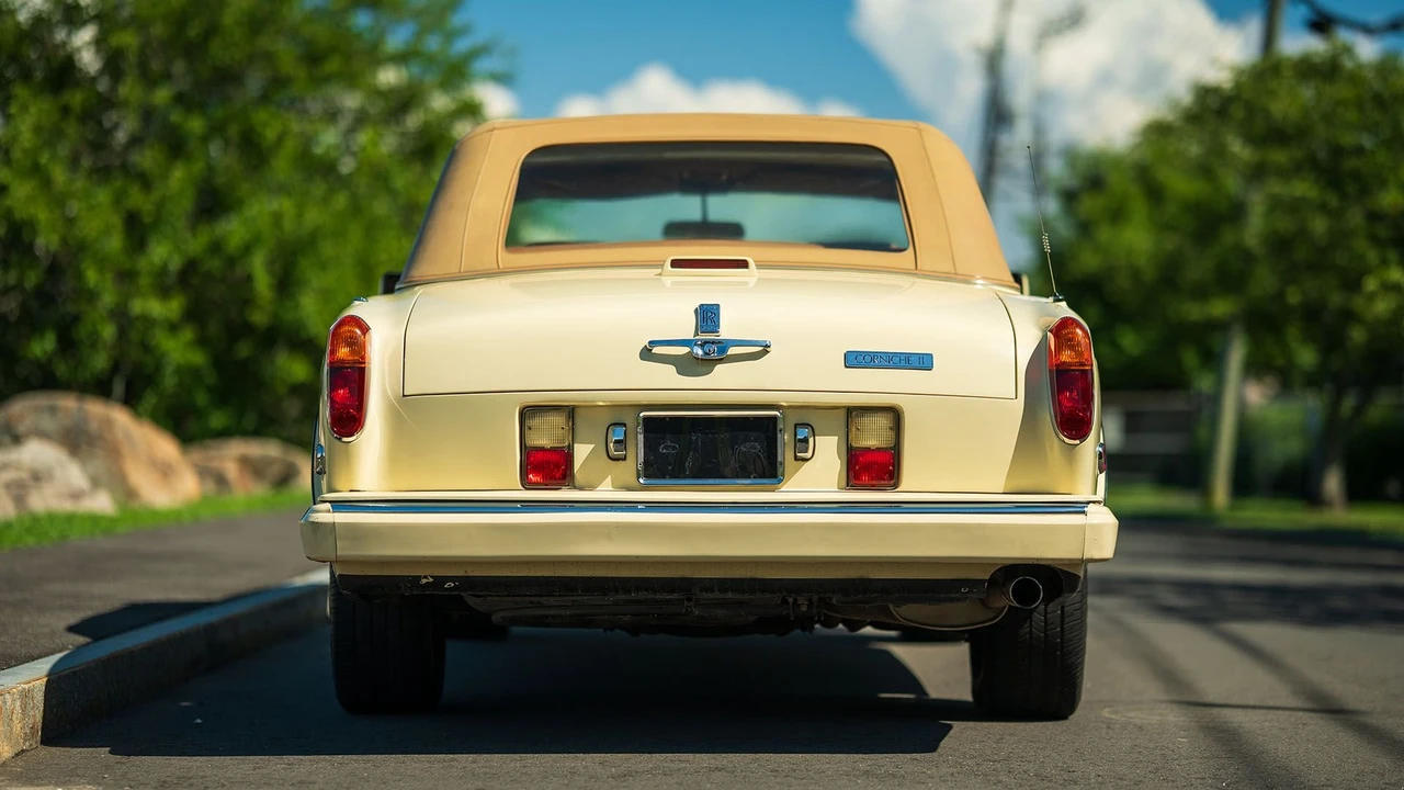 1988 Rolls-Royce Corniche Series II - Image 26 of 31