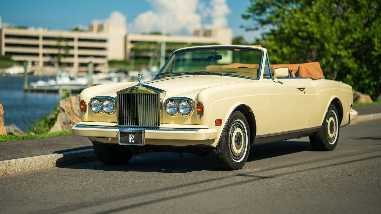 1988 Rolls-Royce Corniche Series II - Image 8 of 31