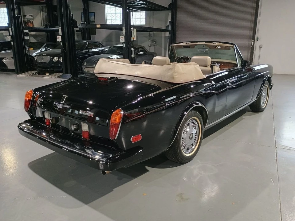 1988 Rolls-Royce Corniche Series II - Image 8 of 12