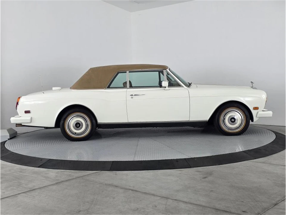 1988 Rolls-Royce Corniche Series II - Image 16 of 31