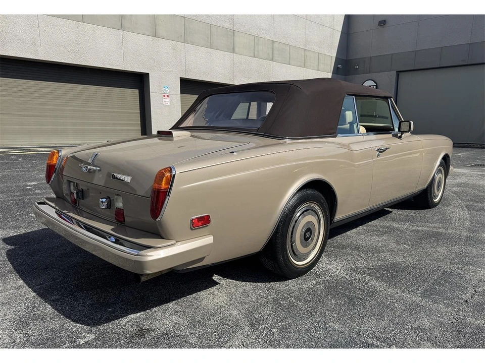 1988 Rolls-Royce Corniche Series II - Image 4 of 31