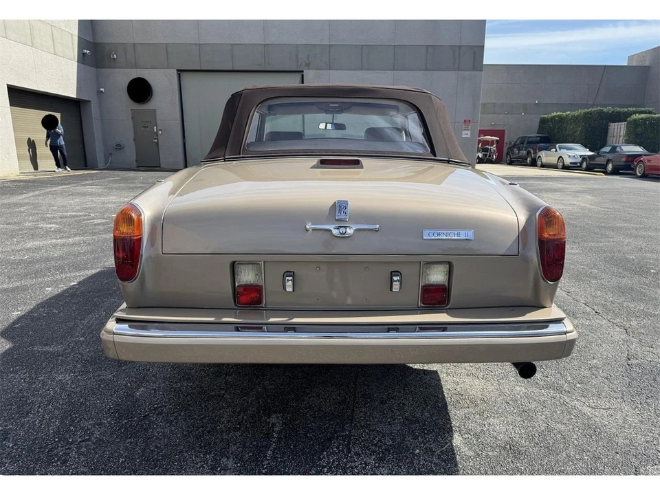1988 Rolls-Royce Corniche Series II - Image 5 of 31