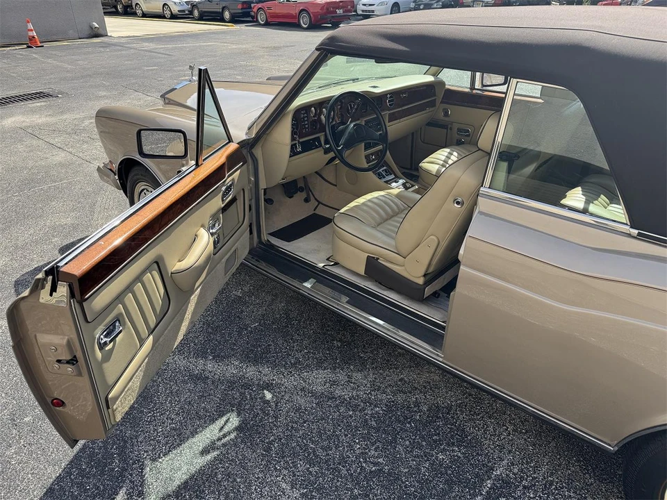 1988 Rolls-Royce Corniche Series II - Image 12 of 31