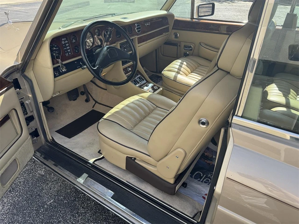 1988 Rolls-Royce Corniche Series II - Image 13 of 31