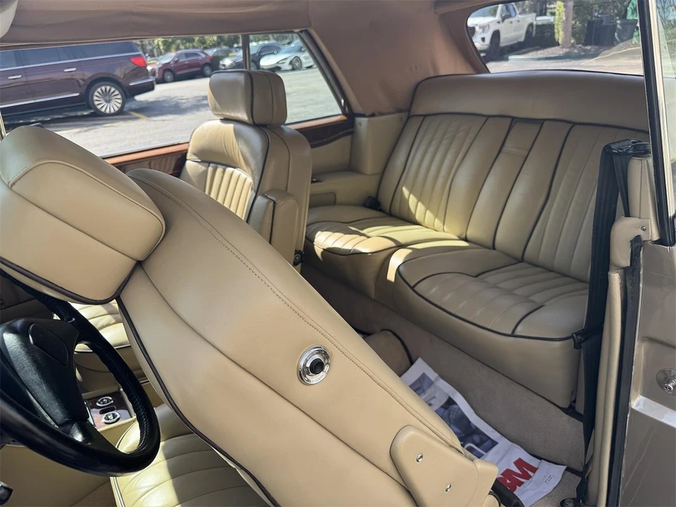 1988 Rolls-Royce Corniche Series II - Image 17 of 31