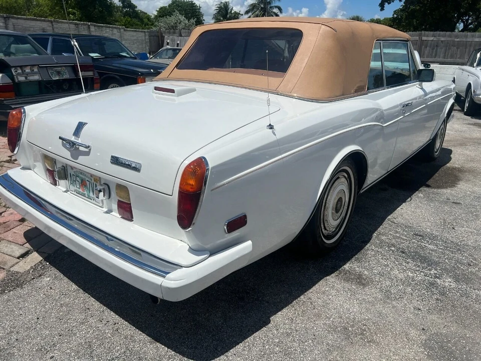 1988 Rolls-Royce Corniche Series I - Image 3 of 21