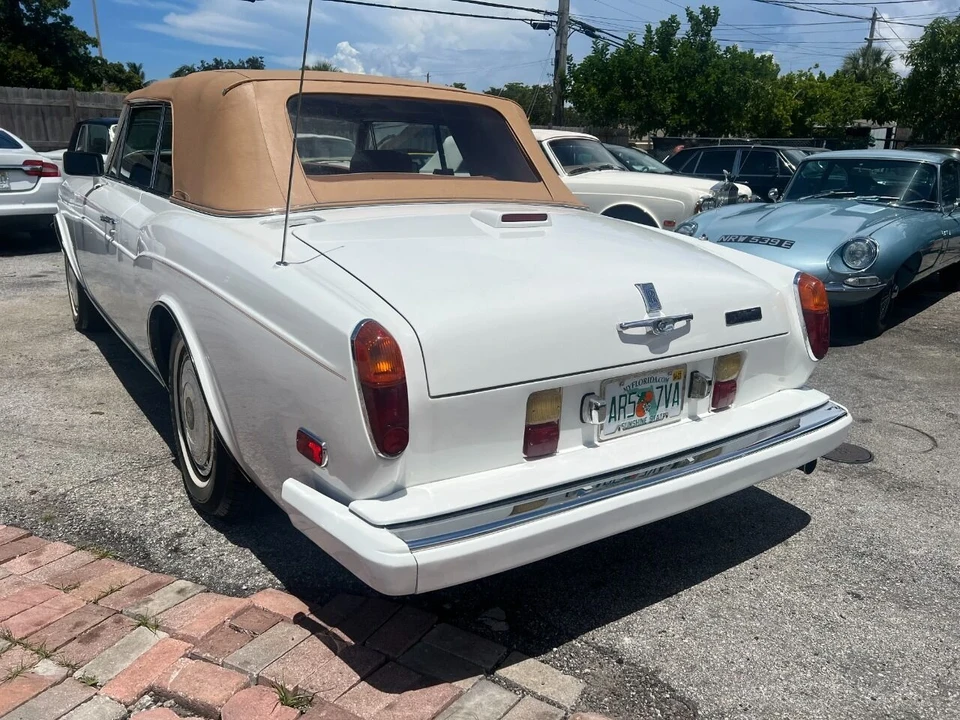 1988 Rolls-Royce Corniche Series I - Image 4 of 21