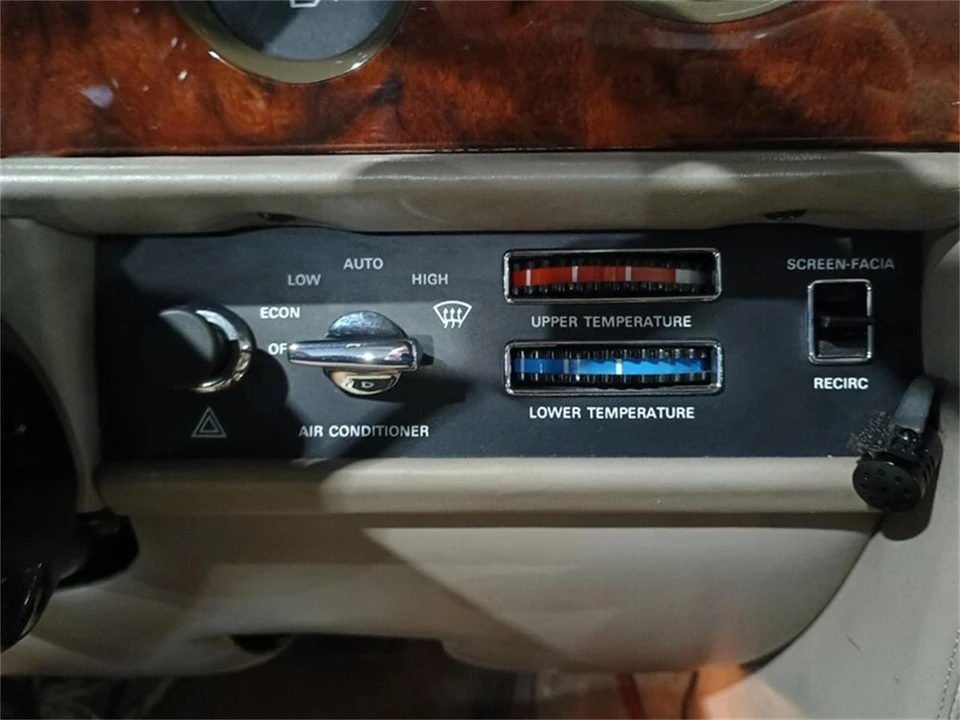 1988 Rolls-Royce Corniche Series II - Image 29 of 31