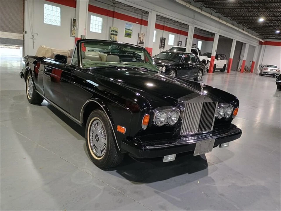 1988 Rolls-Royce Corniche Series II - Image 10 of 31