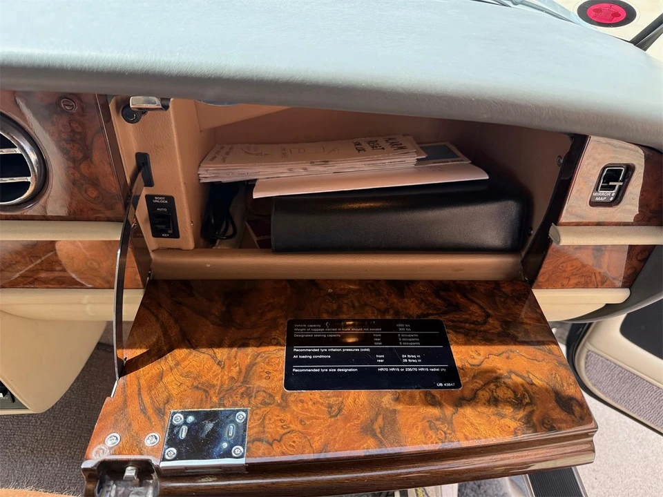 1988 Rolls-Royce Silver Spur & Spirit I - Image 15 of 15