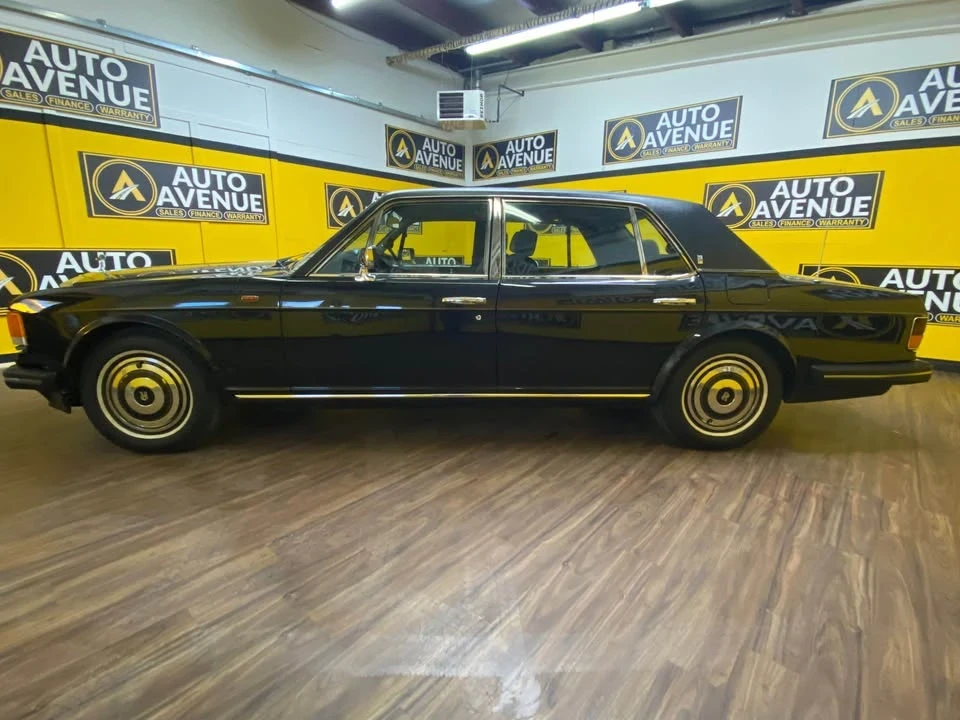 1988 Rolls-Royce Phantom VI - Image 2 of 17