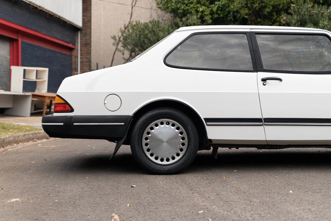 1988 Saab 900 1st Gen - Image 14 of 31