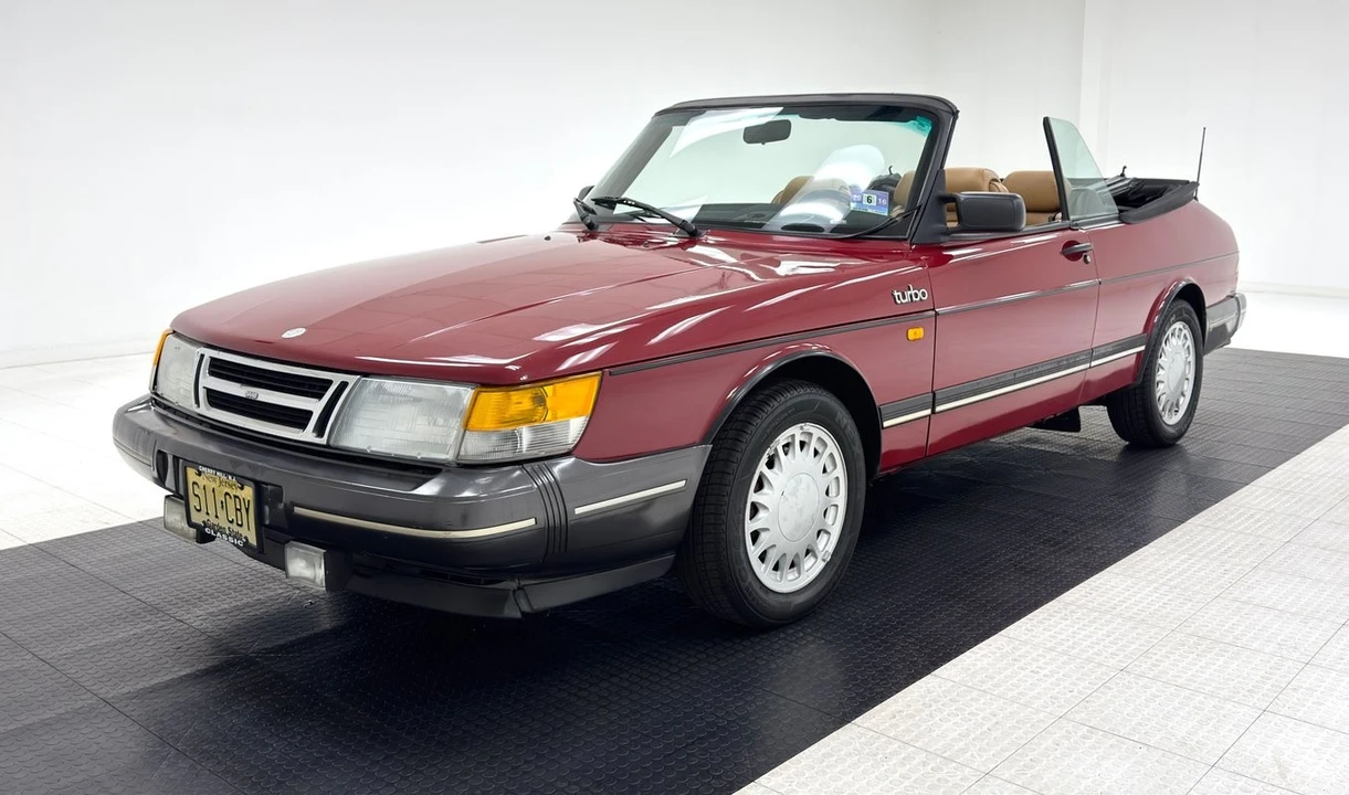 1988 Saab - Image 3 of 31
