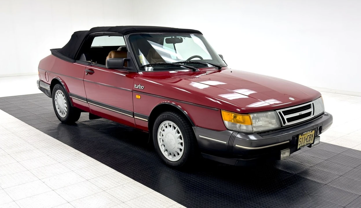 1988 Saab - Image 11 of 31
