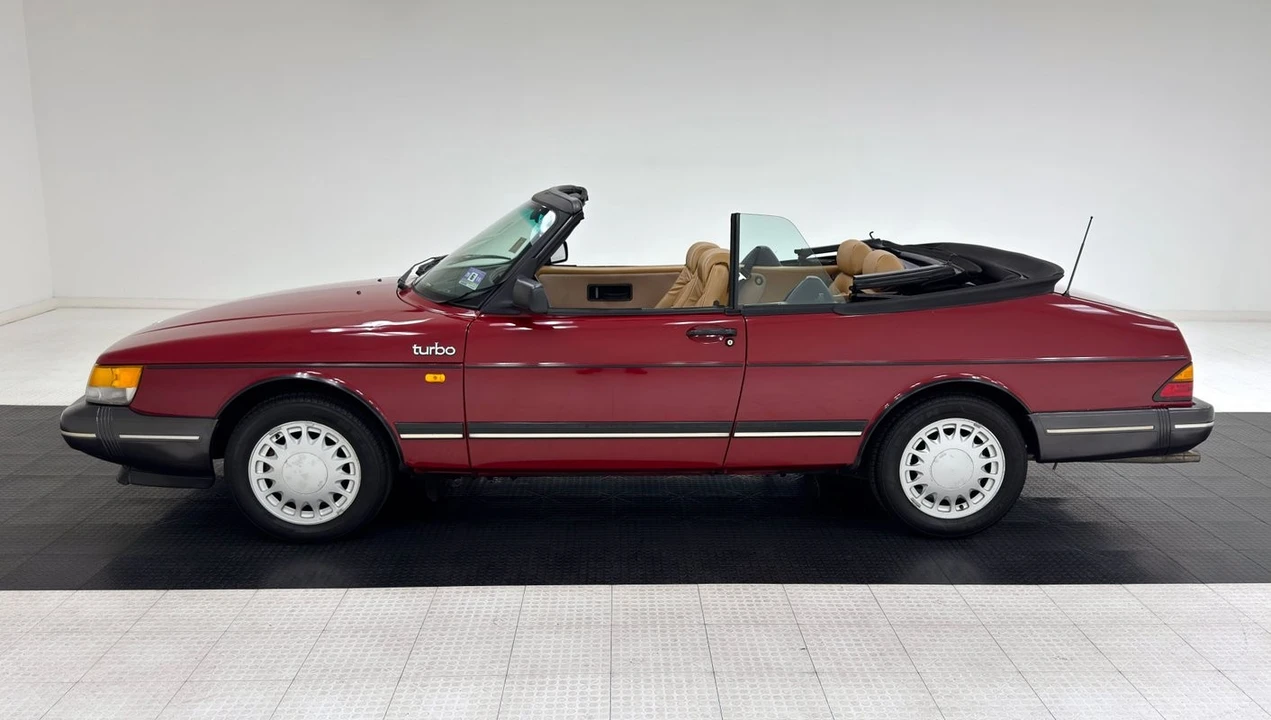 1988 Saab - Image 5 of 31