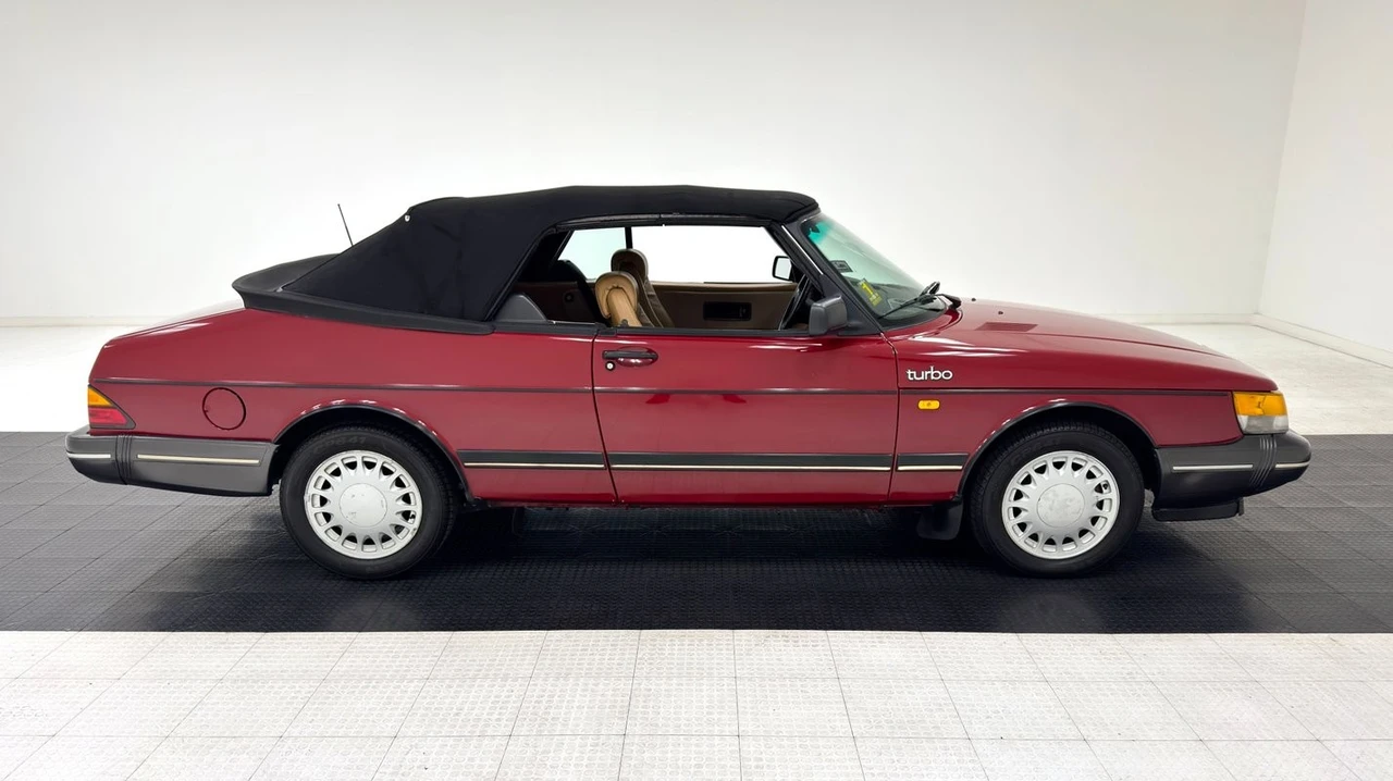 1988 Saab 900 1st Gen - Image 10 of 12