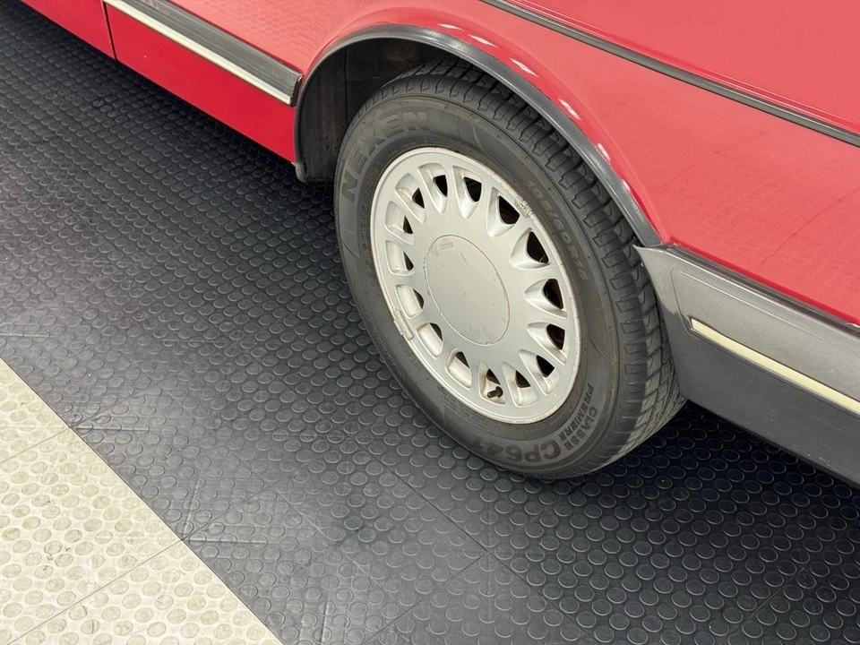 1988 Saab - Image 22 of 31