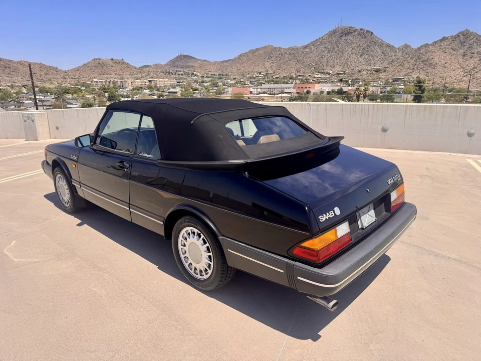 1988 Saab 900 Turbo 1st Gen - Image 5 of 31