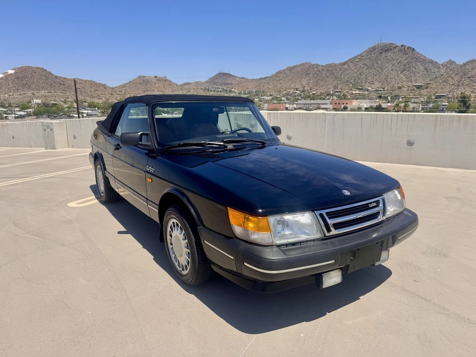 1988 Saab 900 Turbo 1st Gen - Image 9 of 31