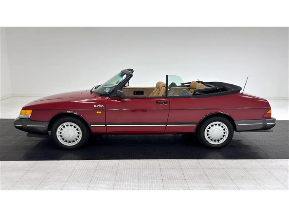 1988 Saab 900 Turbo 1st Gen - Image 5 of 31