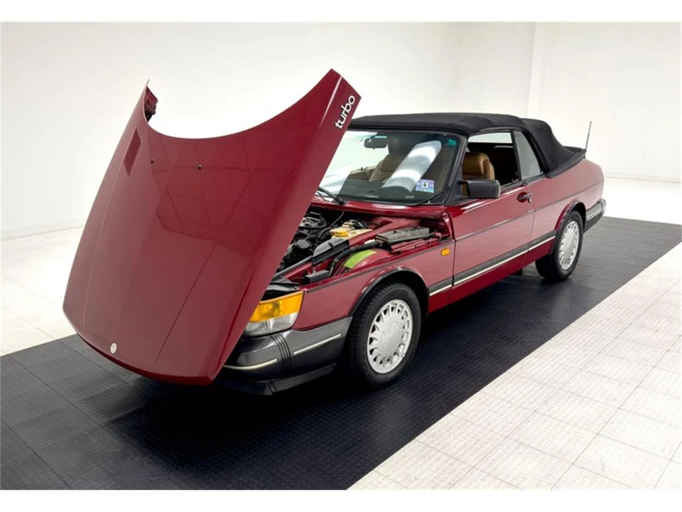 1988 Saab 900 Turbo 1st Gen - Image 2 of 31