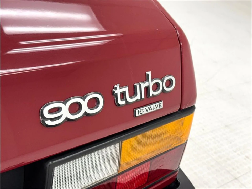 1988 Saab 900 Turbo 1st Gen - Image 24 of 31