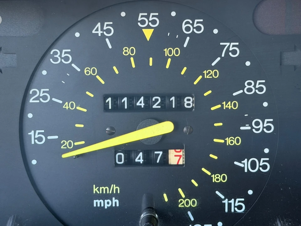 1988 Saab 900 1st Gen - Image 21 of 31