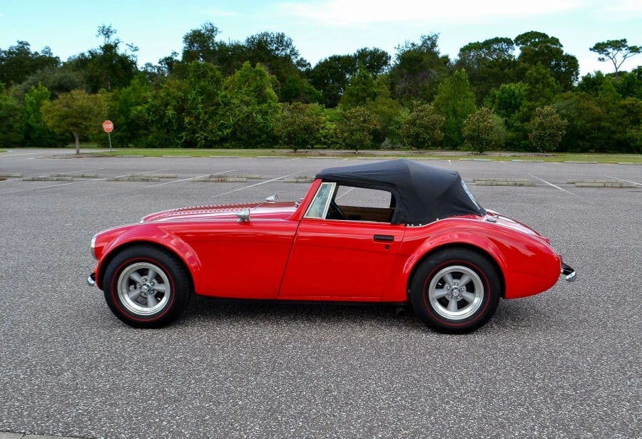 1988 Austin-Healey 3000 - Image 2 of 14