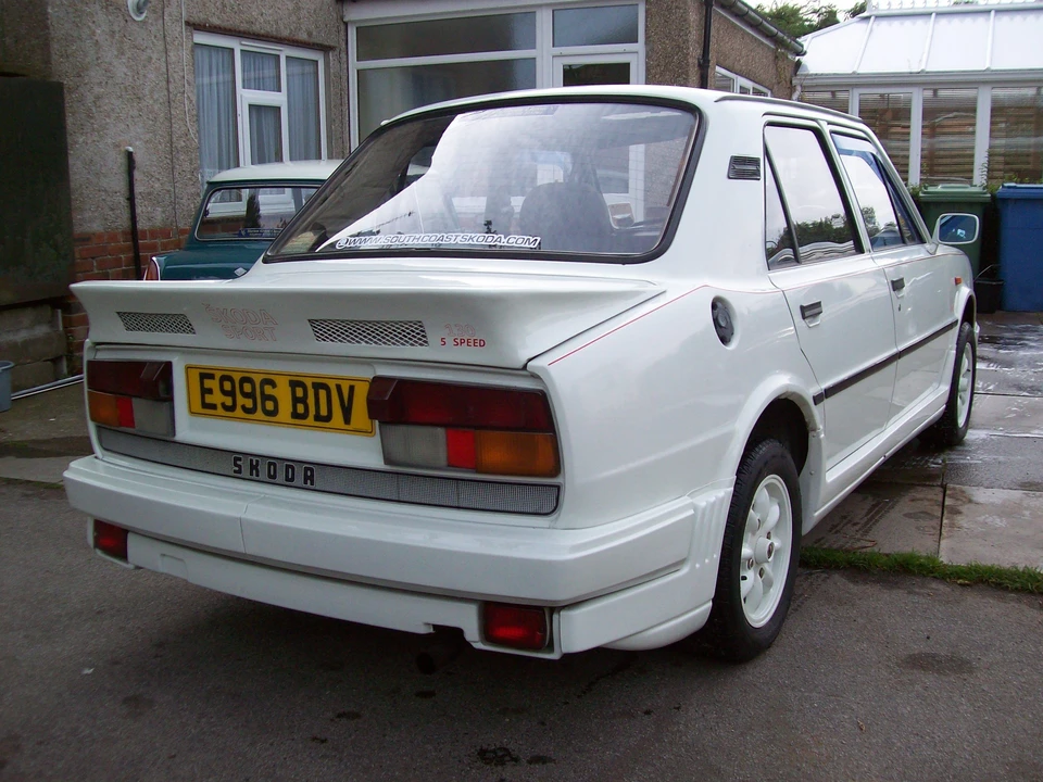 1988 Skoda - Image 2 of 3