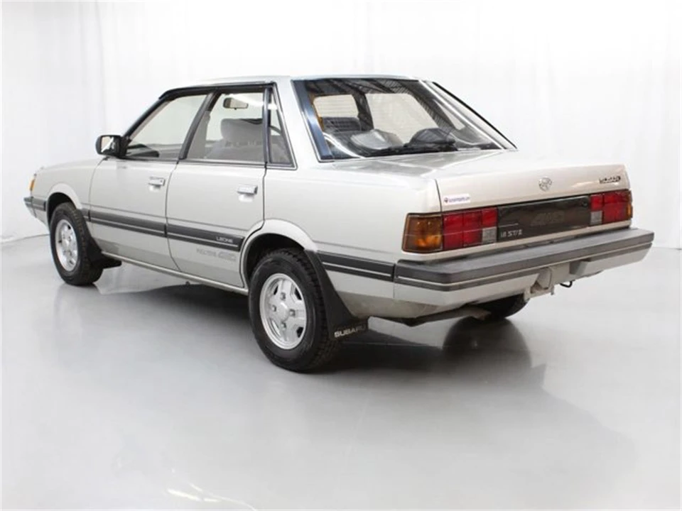 1988 Subaru XT - Image 5 of 31