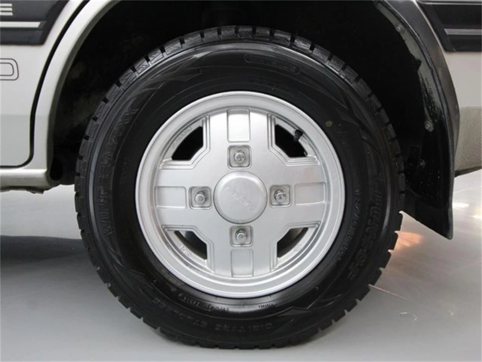 1988 Subaru XT - Image 29 of 31