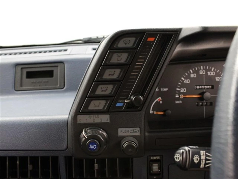 1988 Subaru XT - Image 12 of 31